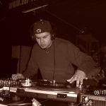 DAVE MOLINA